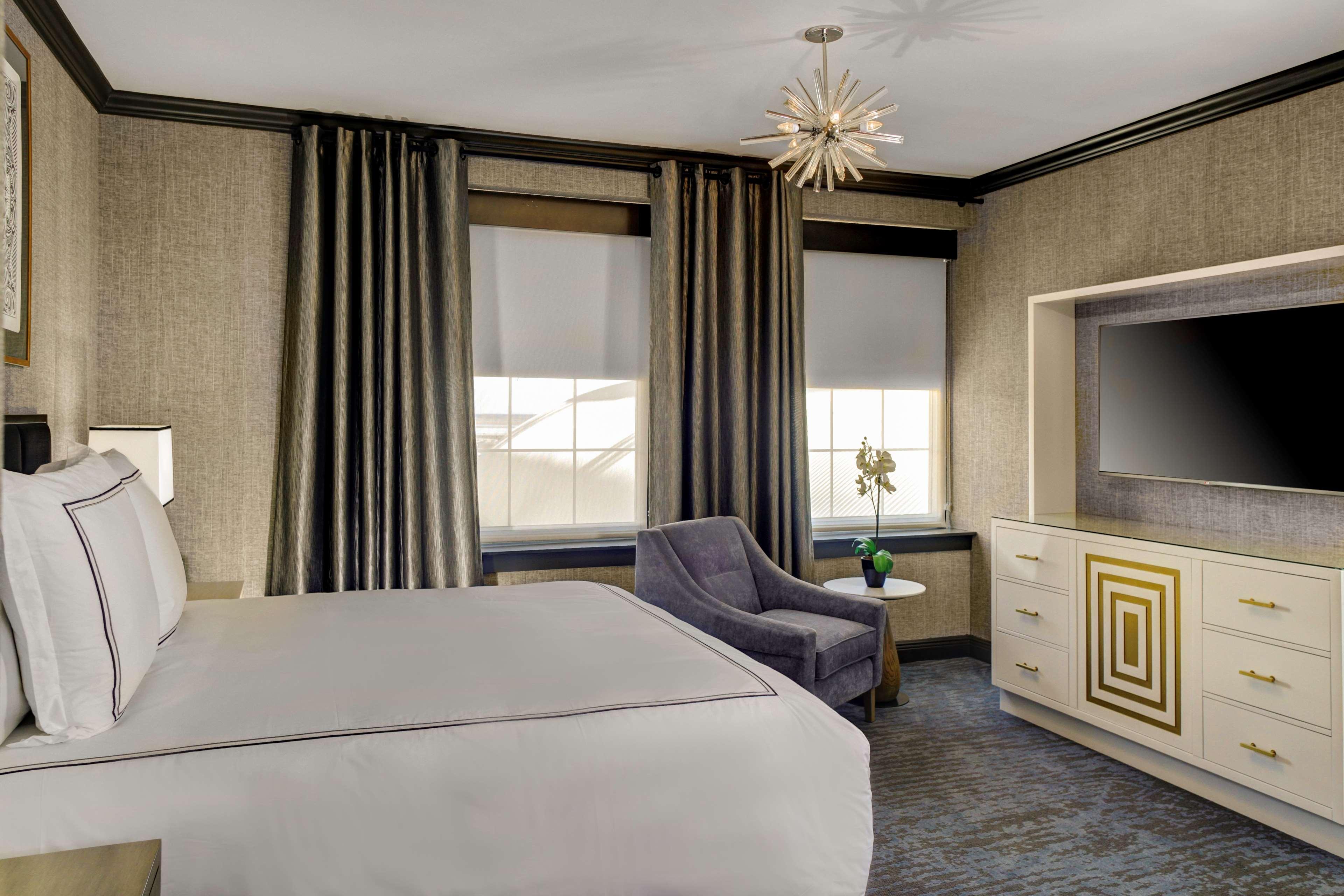 The Admiral, Downtown Historic District Hotell Mobile Exteriör bild